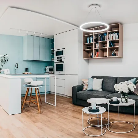 Oceana Silesian Place 아파트